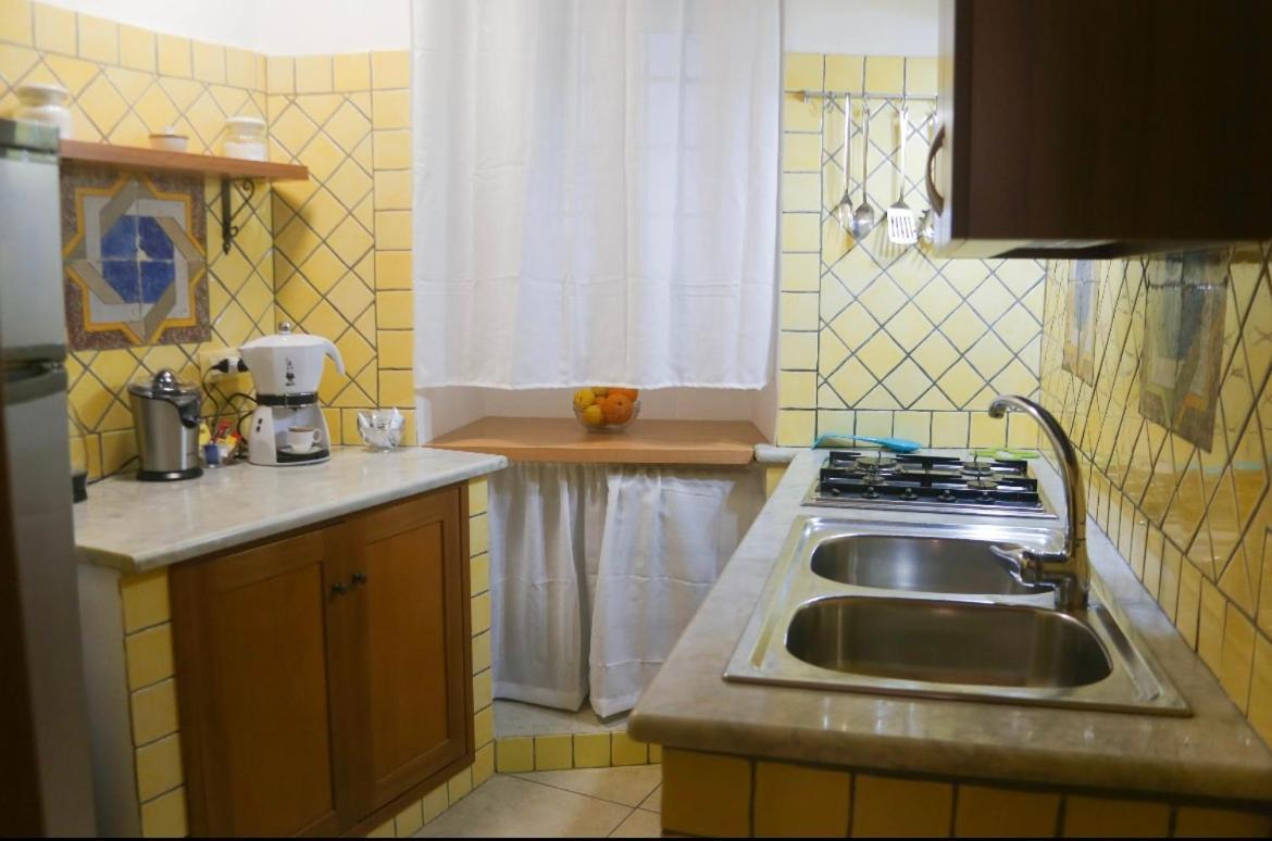 Sole Apartment Palermo Eksteriør billede